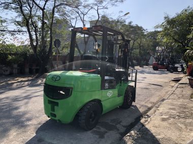 Xe nâng điện 3.5 tấn cao cấp, Model EFL352 – Pin Lithium ion
